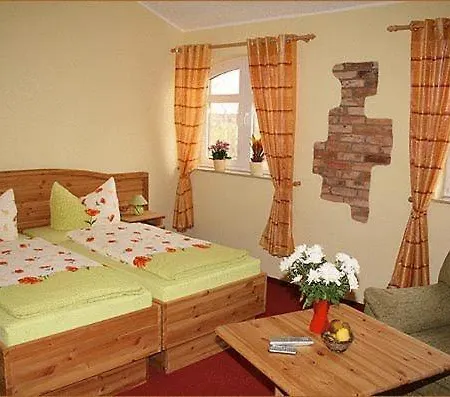 Zum Honigdieb Otel